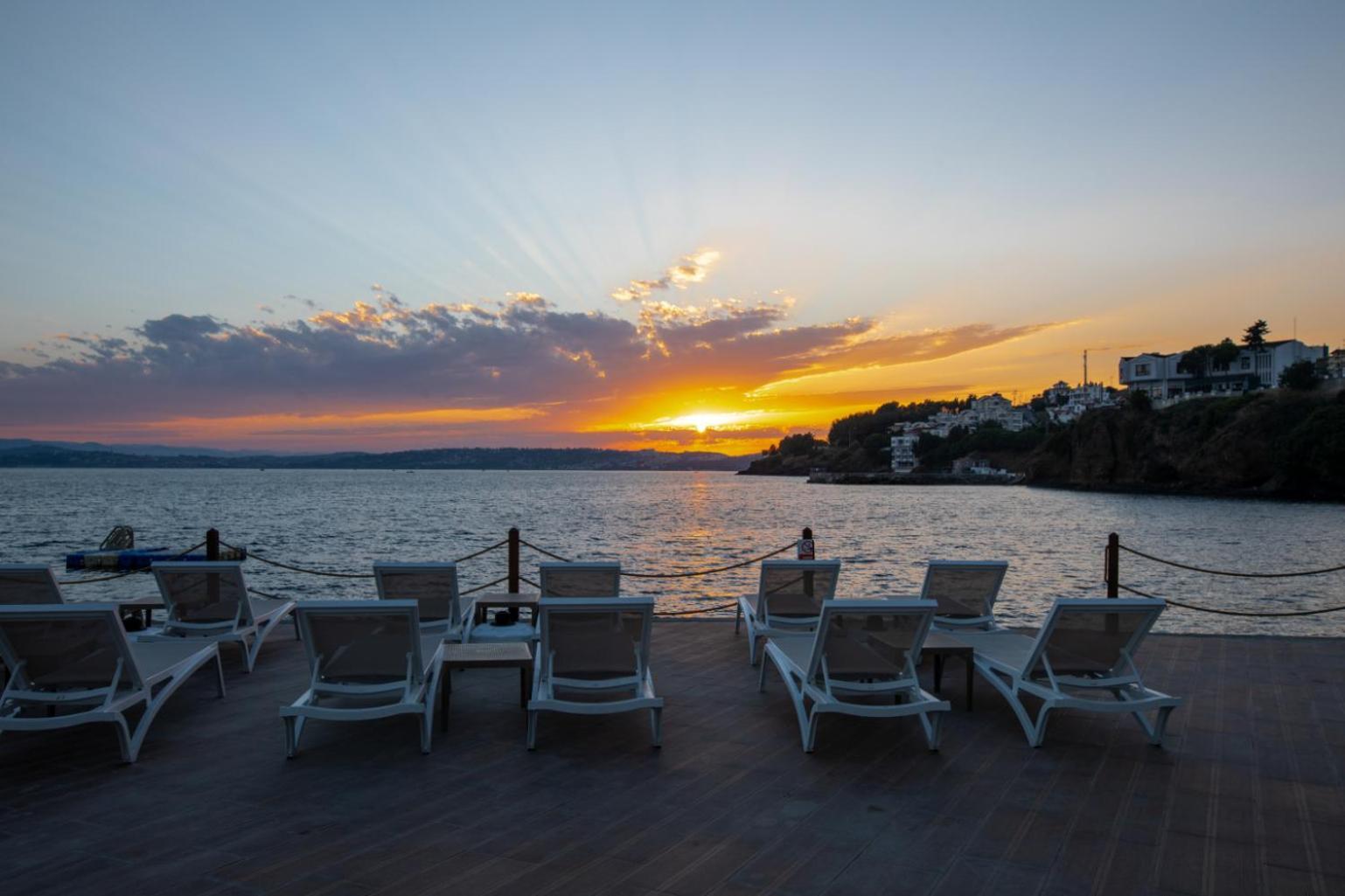 Vira Otel Suites Sinop Eksteriør bilde