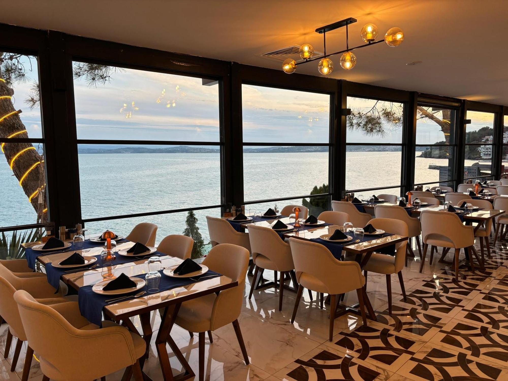 Vira Otel Suites Sinop Eksteriør bilde